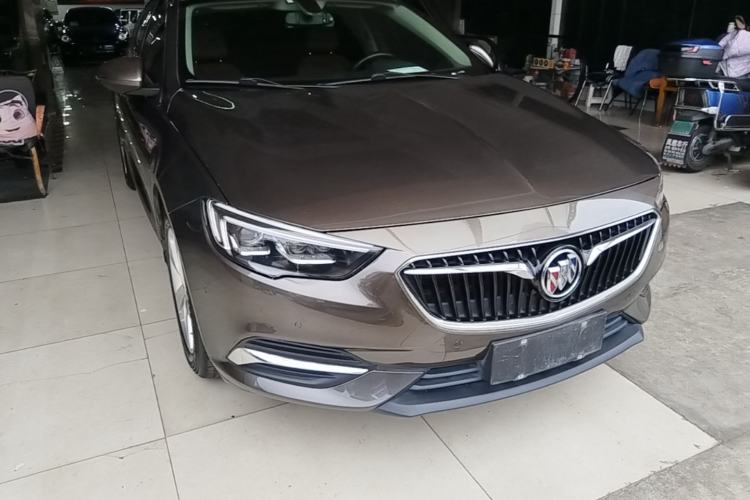 Used Buick Regal 2019 20T Luxury Model China V Standard Front Right 45 Deg