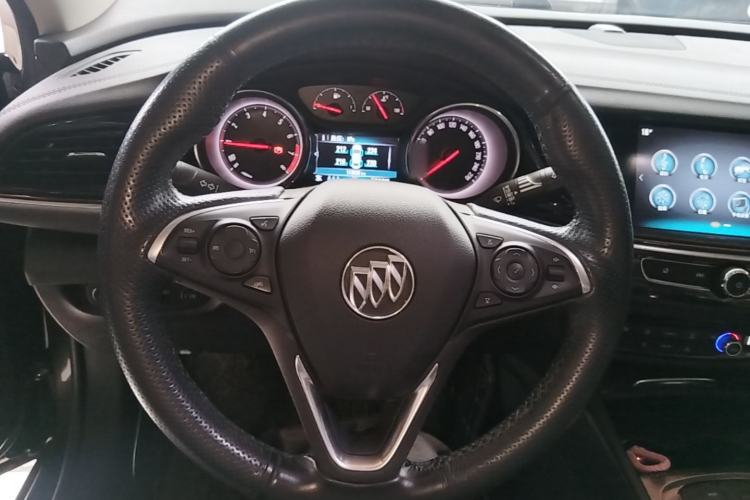 Used Buick Regal 2019 20T Luxury Model China V Standard Steering Wheel