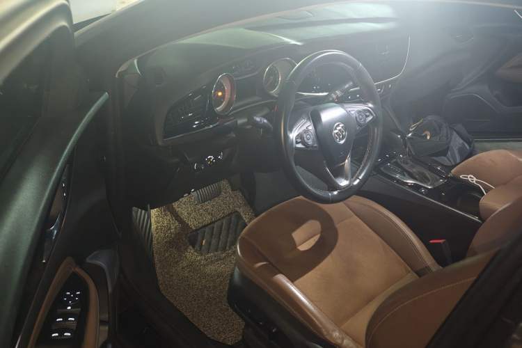 Used Buick Regal 2019 20T Elite Version China V Standard Driver Seat