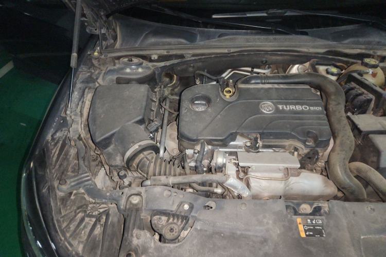 Used Buick Regal 2019 20T Luxury Model China V Standard Engine Bay Right