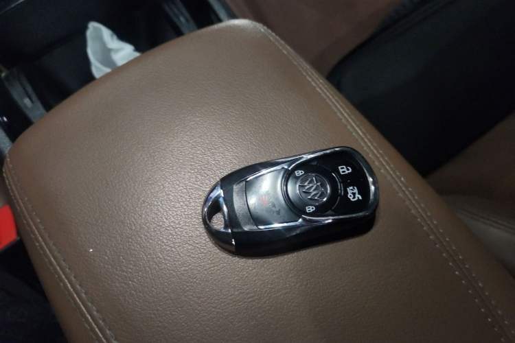 Used Buick Regal 2019 20T Luxury Model China V Standard Vehicle Key