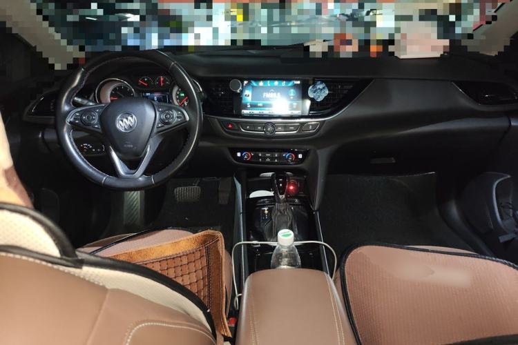 Used Buick Regal 2019 20T Elite Version China VI Standard Center Console