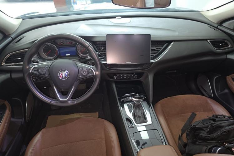 Used Buick Regal 2019 20T Elite Version China VI Standard Center Console