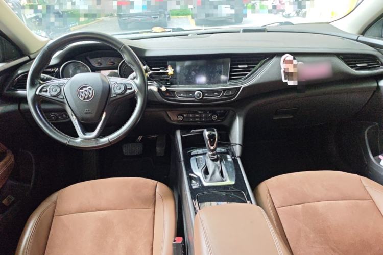 Used Buick Regal 2019 20T Elite Version China V Standard Center Console