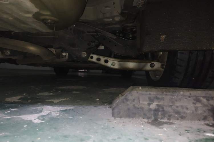 Used Buick Regal 2019 20T Elite Version China VI Standard Chassis Rear Right