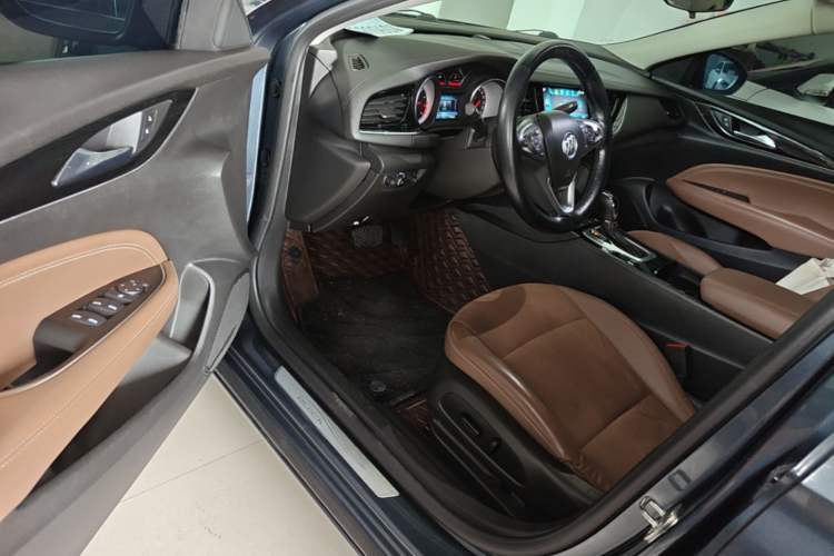Used Buick Regal 2019 20T Elite Version China VI Standard Driver Seat
