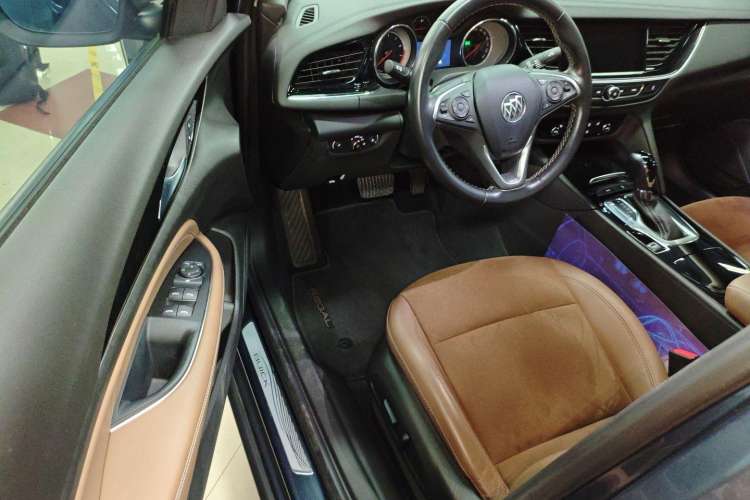 Used Buick Regal 2019 20T Elite Version China VI Standard Driver Seat