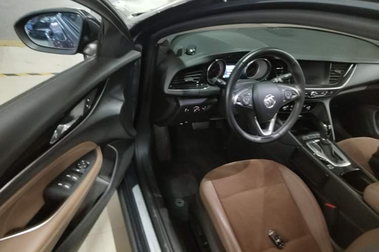 Used Buick Regal 2019 20T Elite Version China VI Standard Driver Seat