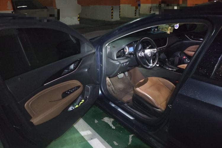 Used Buick Regal 2019 20T Elite Version China VI Standard Driver Seat