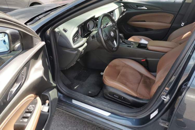 Used Buick Regal 2019 20T Elite Version China VI Standard Driver Seat
