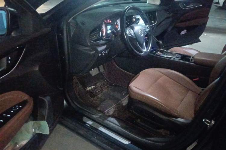 Used Buick Regal 2019 20T Elite Version China VI Standard Driver Seat