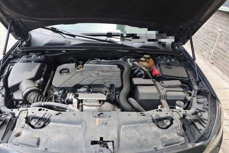 Used Buick Regal 2019 20T Elite Version China VI Standard Engine Bay