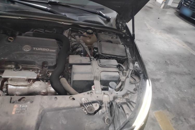 Used Buick Regal 2019 20T Elite Version China VI Standard Engine Bay Left