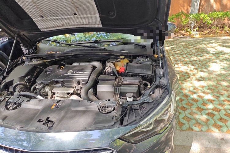 Used Buick Regal 2019 Revised 20T Luxury Version China VI Standard Engine Bay Left