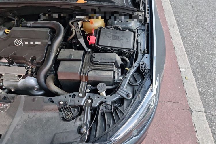 Used Buick Regal 2019 20T Elite Version China VI Standard Engine Bay Left