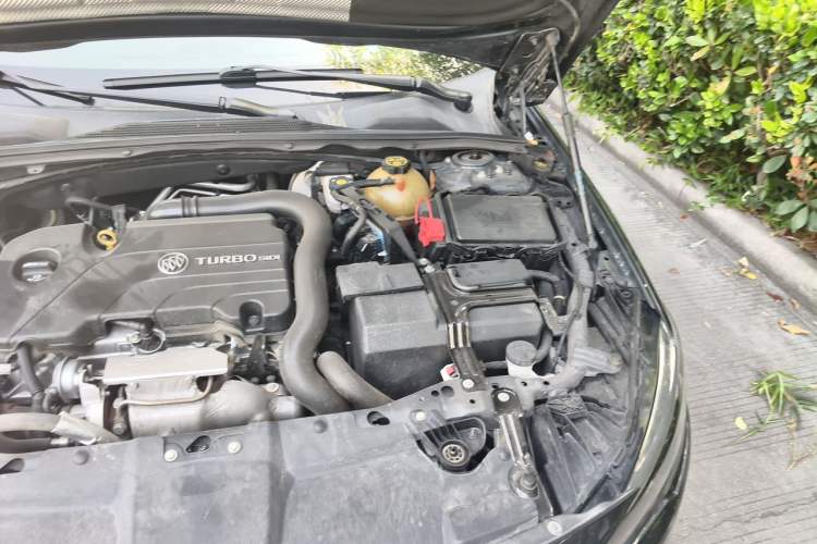 Used Buick Regal 2019 20T Luxury Model China VI Standard Engine Bay Left