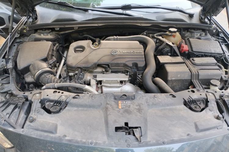 Used Buick Regal 2019 20T Elite Version China VI Standard Engine Bay