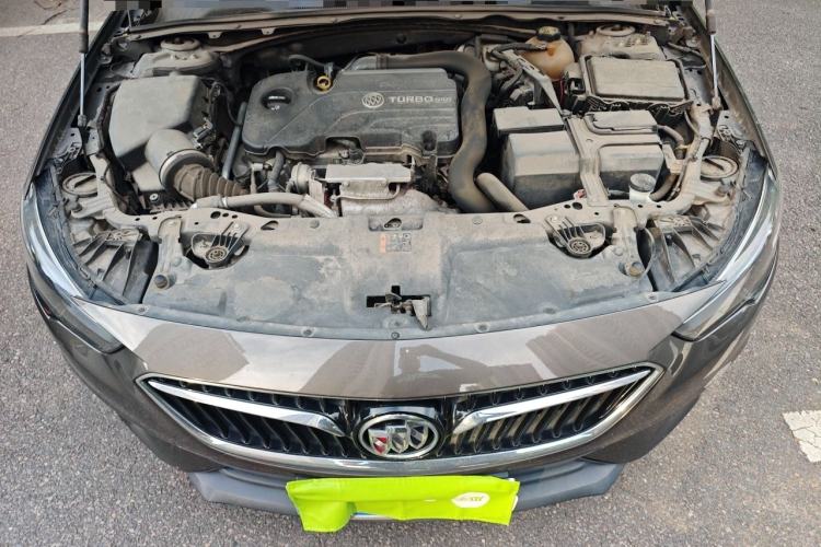 Used Buick Regal 2019 20T Elite Version China VI Standard Engine Bay