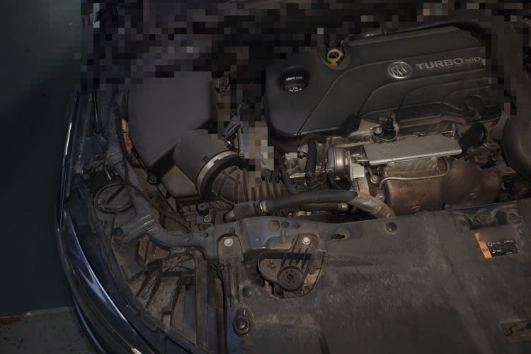 Used Buick Regal 2019 20T Elite Version China VI Standard Engine Bay Right