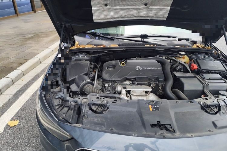 Used Buick Regal 2019 20T Elite Version China VI Standard Engine Bay Right