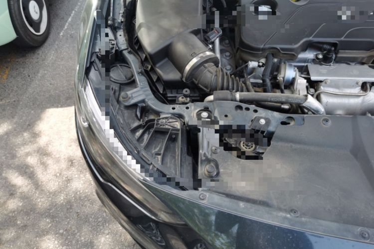 Used Buick Regal 2019 20T Elite Version China VI Standard Engine Bay Right