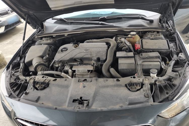 Used Buick Regal 2019 20T Elite Version China VI Standard Engine Bay