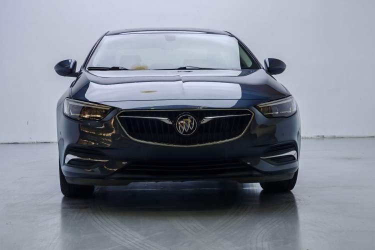 Used Buick Regal 2019 Revised 20T Luxury Version China VI Standard Exterior 1