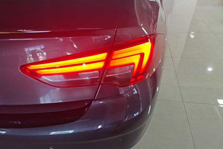 Used Buick Regal 2019 20T Elite Version China VI Standard Exterior 3