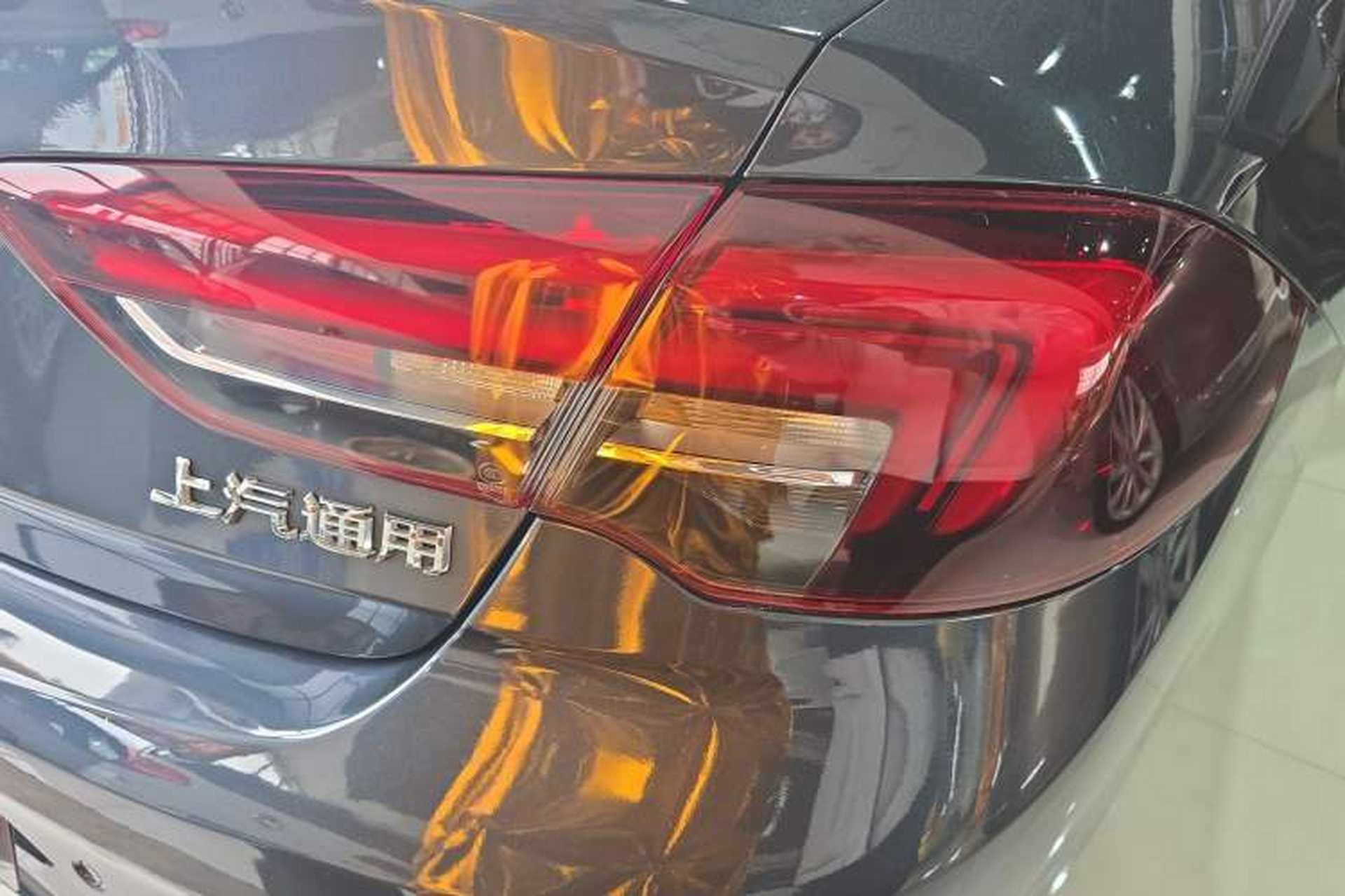 Used Buick Regal 2019 20T Elite Version China VI Standard Exterior 3