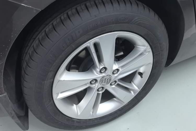 Used Buick Regal 2019 20T Luxury Model China V Standard Exterior 5