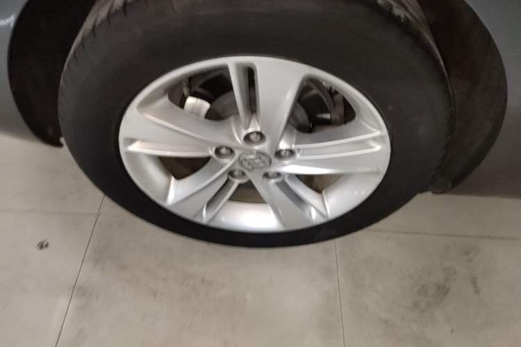 Used Buick Regal 2019 20T Elite Version China VI Standard Exterior 5