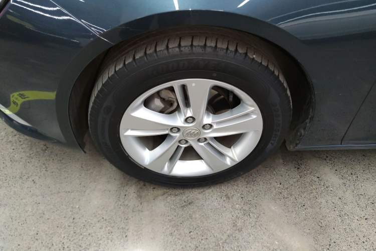 Used Buick Regal 2019 20T Elite Version China VI Standard Exterior 7