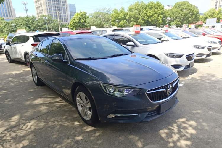 Used Buick Regal 2019 20T Elite Version China VI Standard Front Right 45 Deg