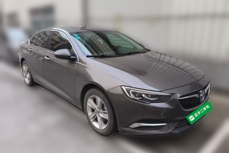 Used Buick Regal 2019 20T Luxury Model China V Standard Front Right 45 Deg