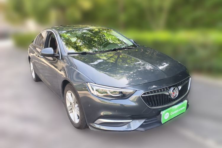 Used Buick Regal 2019 20T Luxury Model China VI Standard Front Right 45 Deg