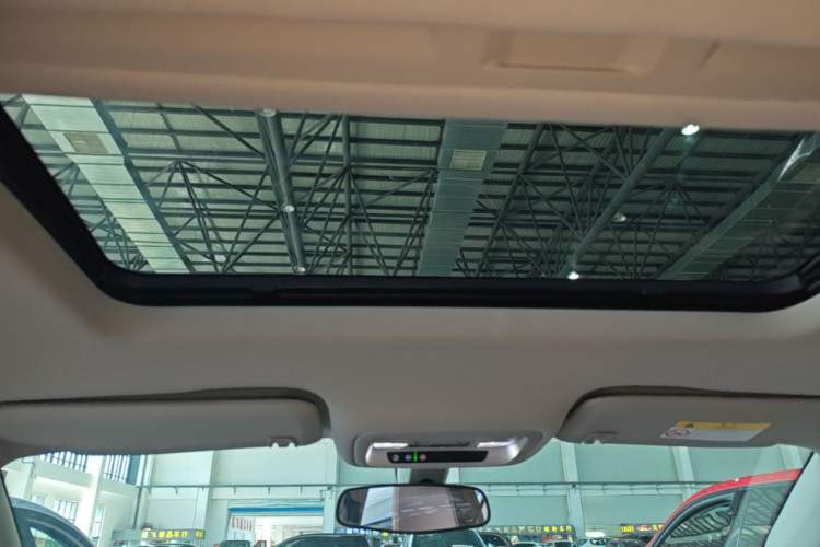 Used Buick Regal 2019 20T Elite Version China VI Standard Headliner