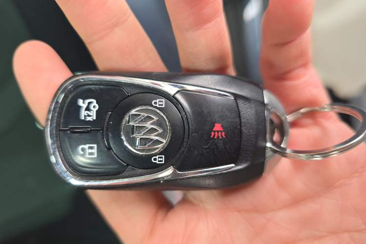 Used Buick Regal 2019 20T Elite Version China VI Standard Interior 1