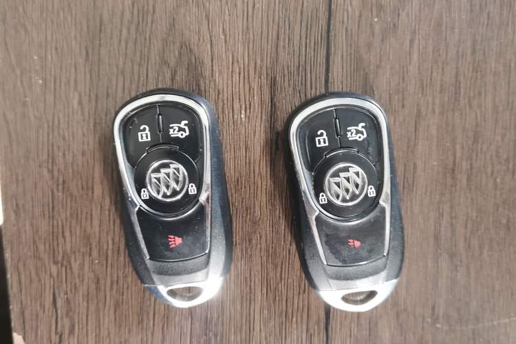 Used Buick Regal 2019 20T Elite Version China VI Standard Interior 1