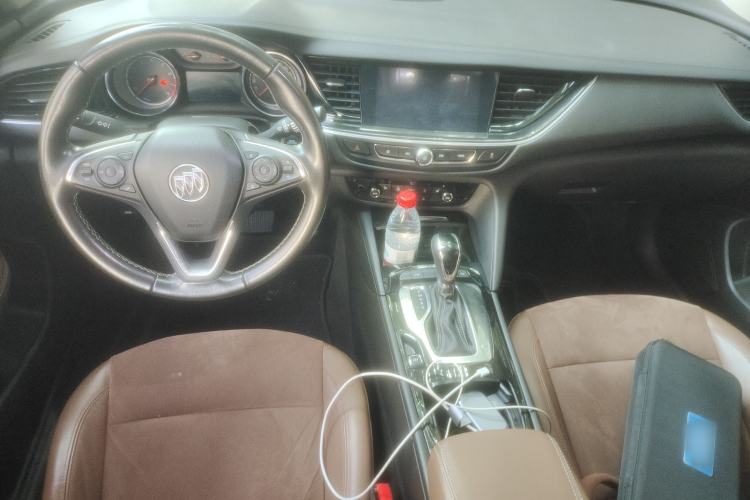 Used Buick Regal 2019 20T Elite Version China VI Standard Interior 2