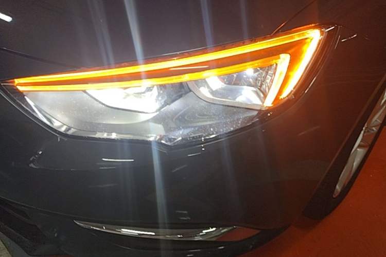 Used Buick Regal 2019 20T Elite Version China VI Standard Left Front Headlight