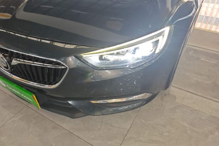 Used Buick Regal 2019 Revised 20T Luxury Version China VI Standard Left Front Headlight