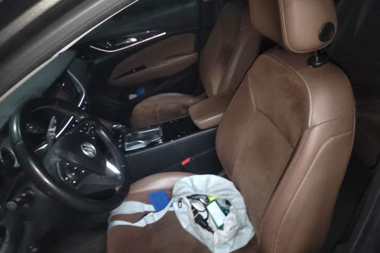 Used Buick Regal 2019 20T Elite Version China VI Standard Left Front Seat