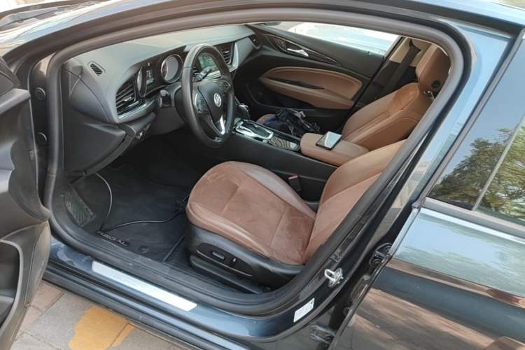 Used Buick Regal 2019 20T Elite Version China VI Standard Left Front Seat