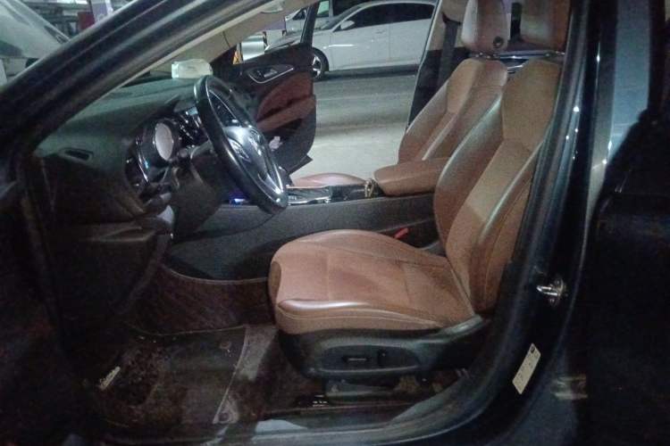 Used Buick Regal 2019 20T Elite Version China VI Standard Left Front Seat