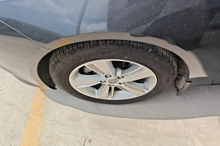 Used Buick Regal 2019 20T Elite Version China VI Standard Left Front Wheel Hub