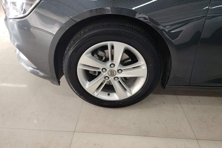 Used Buick Regal 2019 20T Elite Version China VI Standard Left Front Wheel Hub