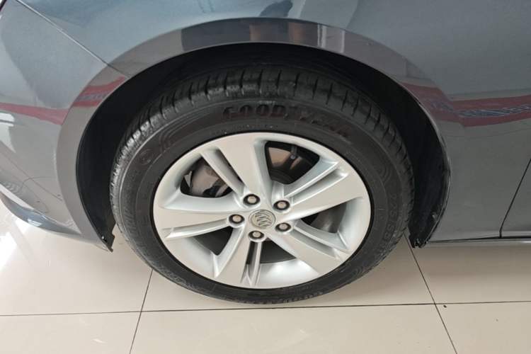 Used Buick Regal 2019 20T Elite Version China VI Standard Left Front Wheel Hub