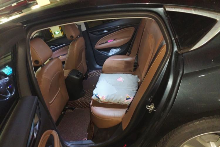 Used Buick Regal 2019 20T Elite Version China VI Standard Left Rear Seat