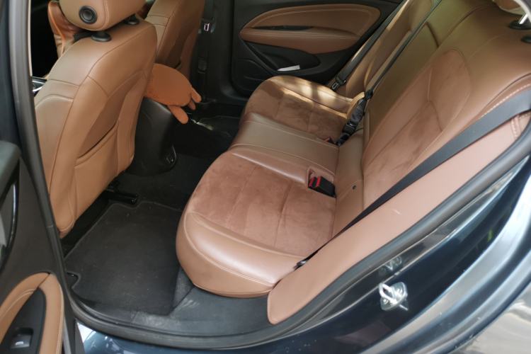 Used Buick Regal 2019 20T Elite Version China VI Standard Left Rear Seat