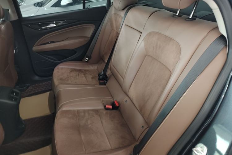 Used Buick Regal 2019 20T Elite Version China VI Standard Left Rear Seat